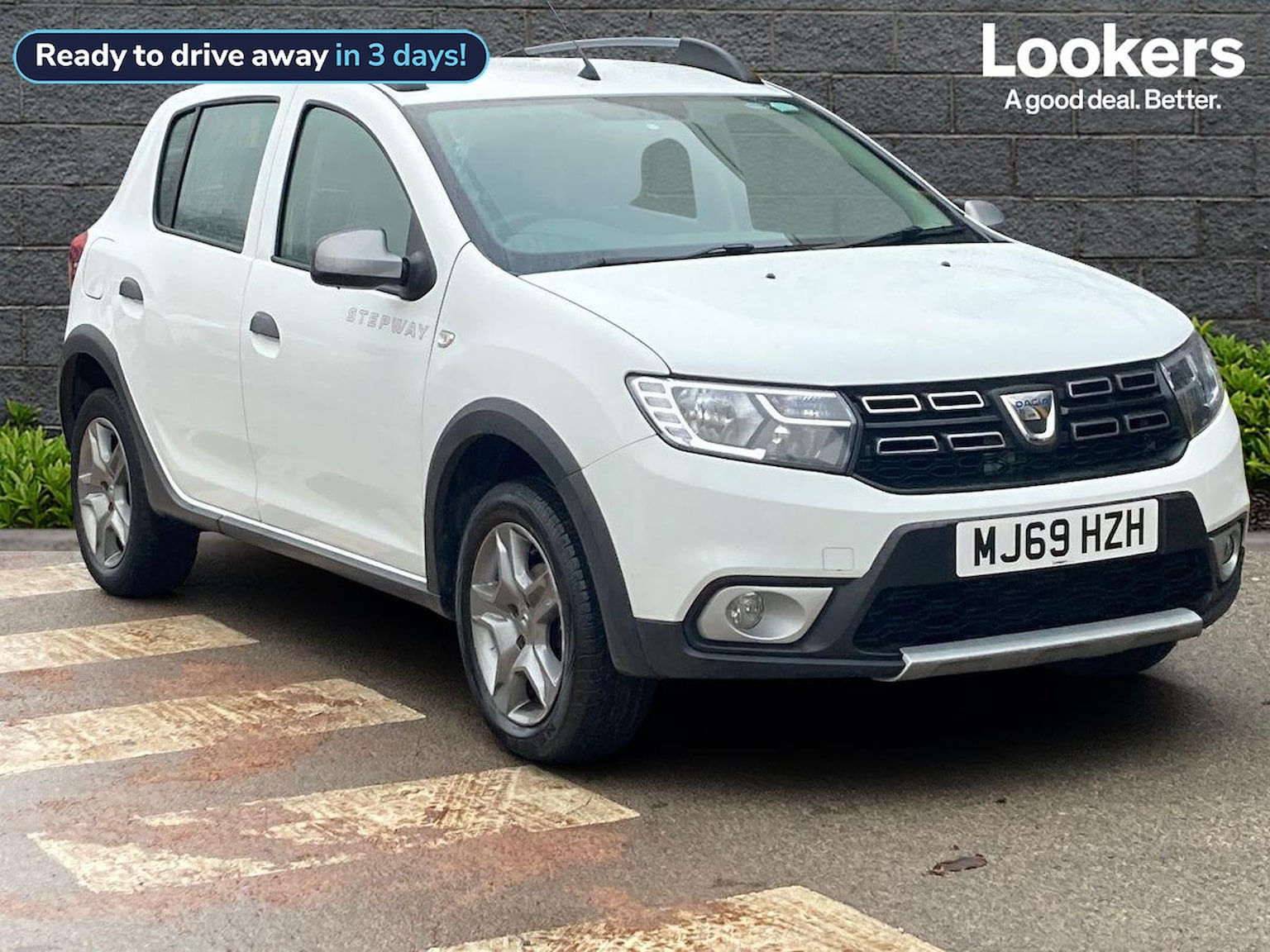 Main listing image - Dacia Sandero Stepway