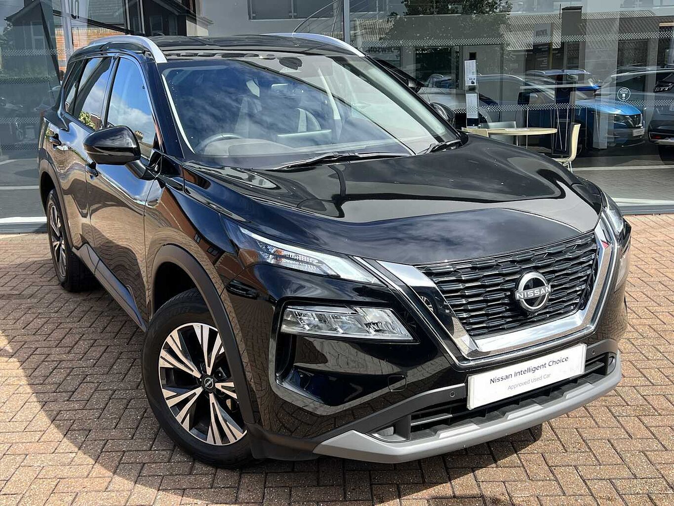 Main listing image - Nissan X-Trail