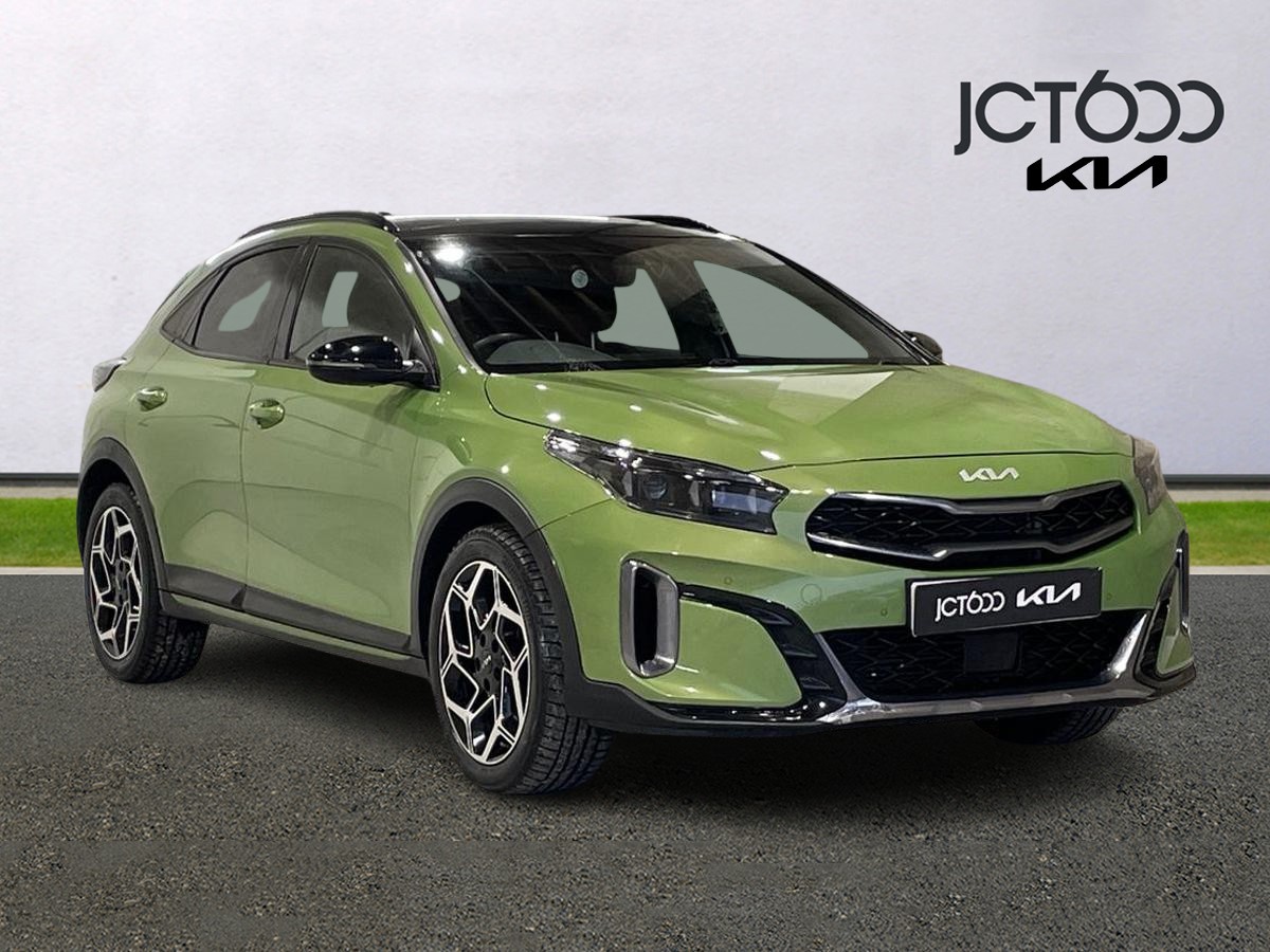 Main listing image - Kia XCeed