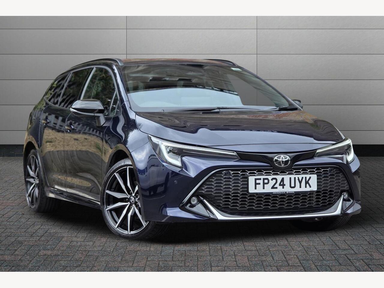 Main listing image - Toyota Corolla Touring Sport