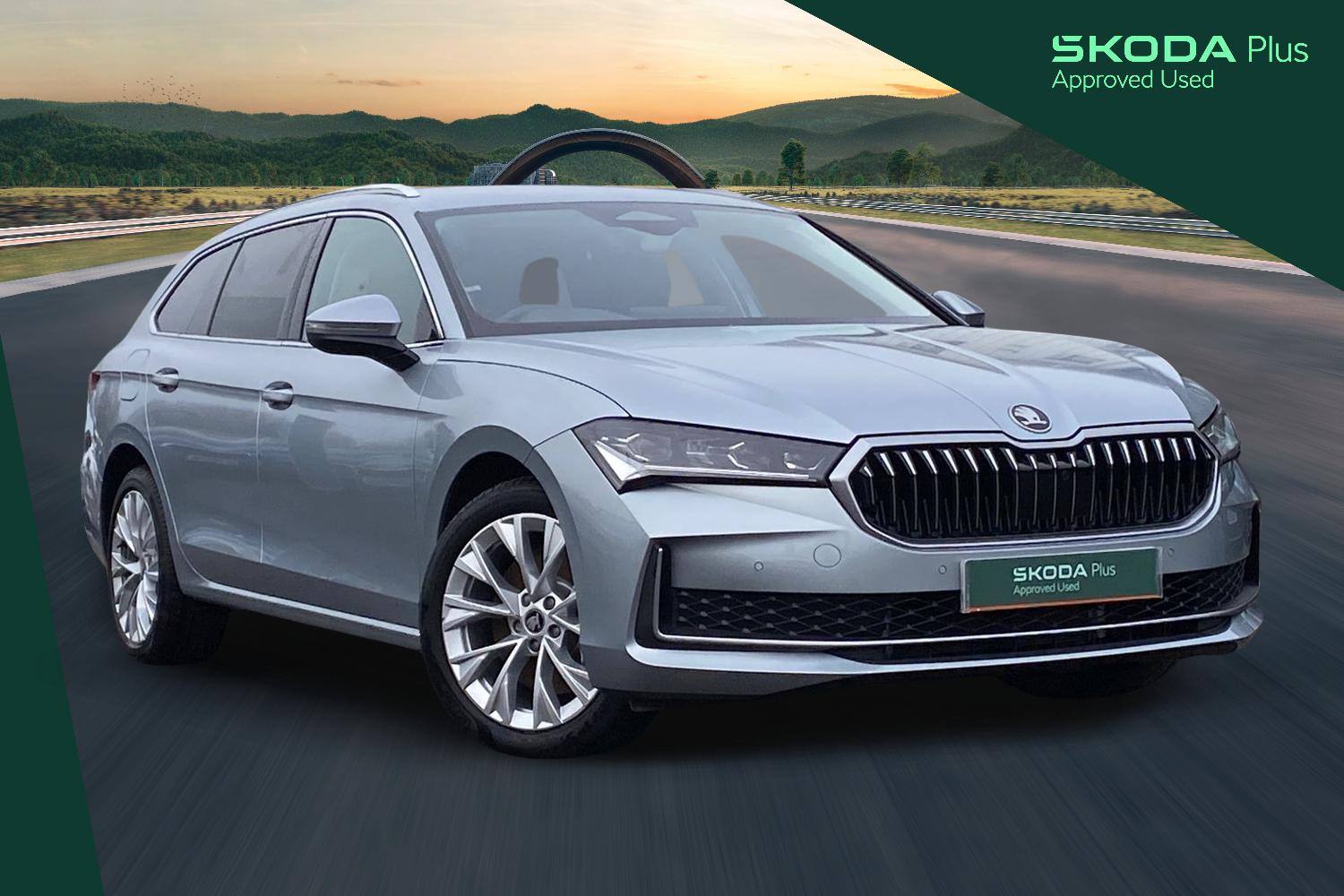 Main listing image - Skoda Superb Estate