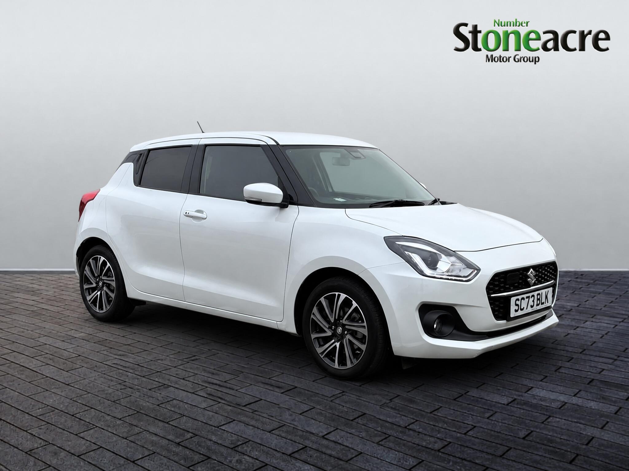 Main listing image - Suzuki Swift