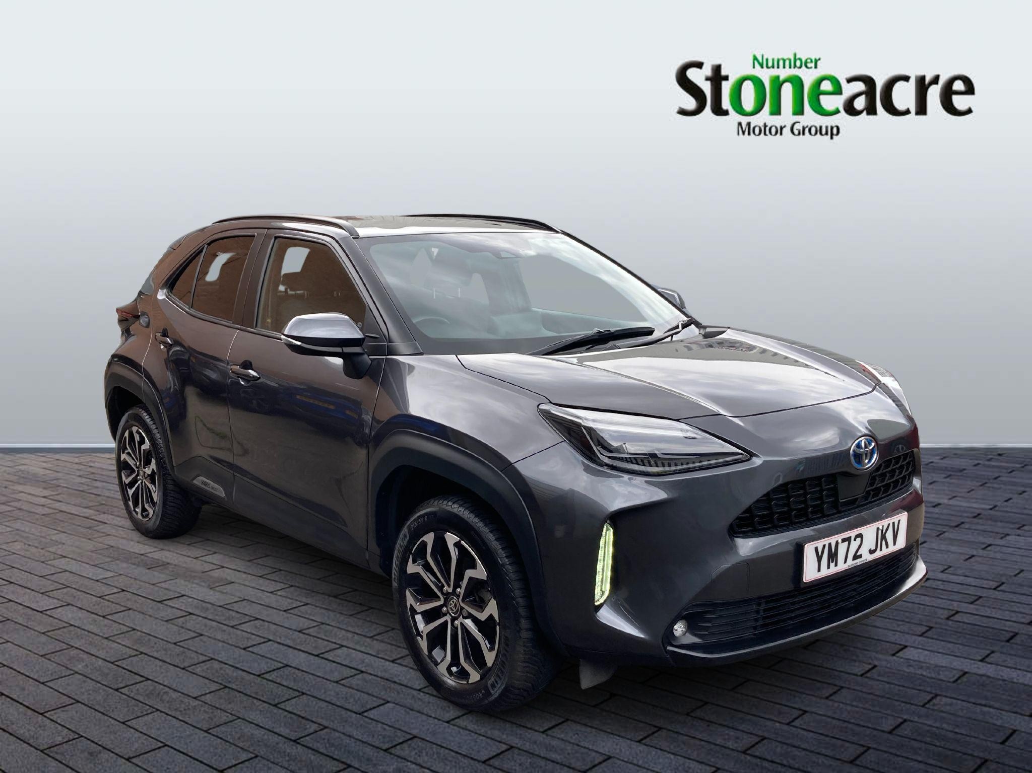 Main listing image - Toyota Yaris Cross