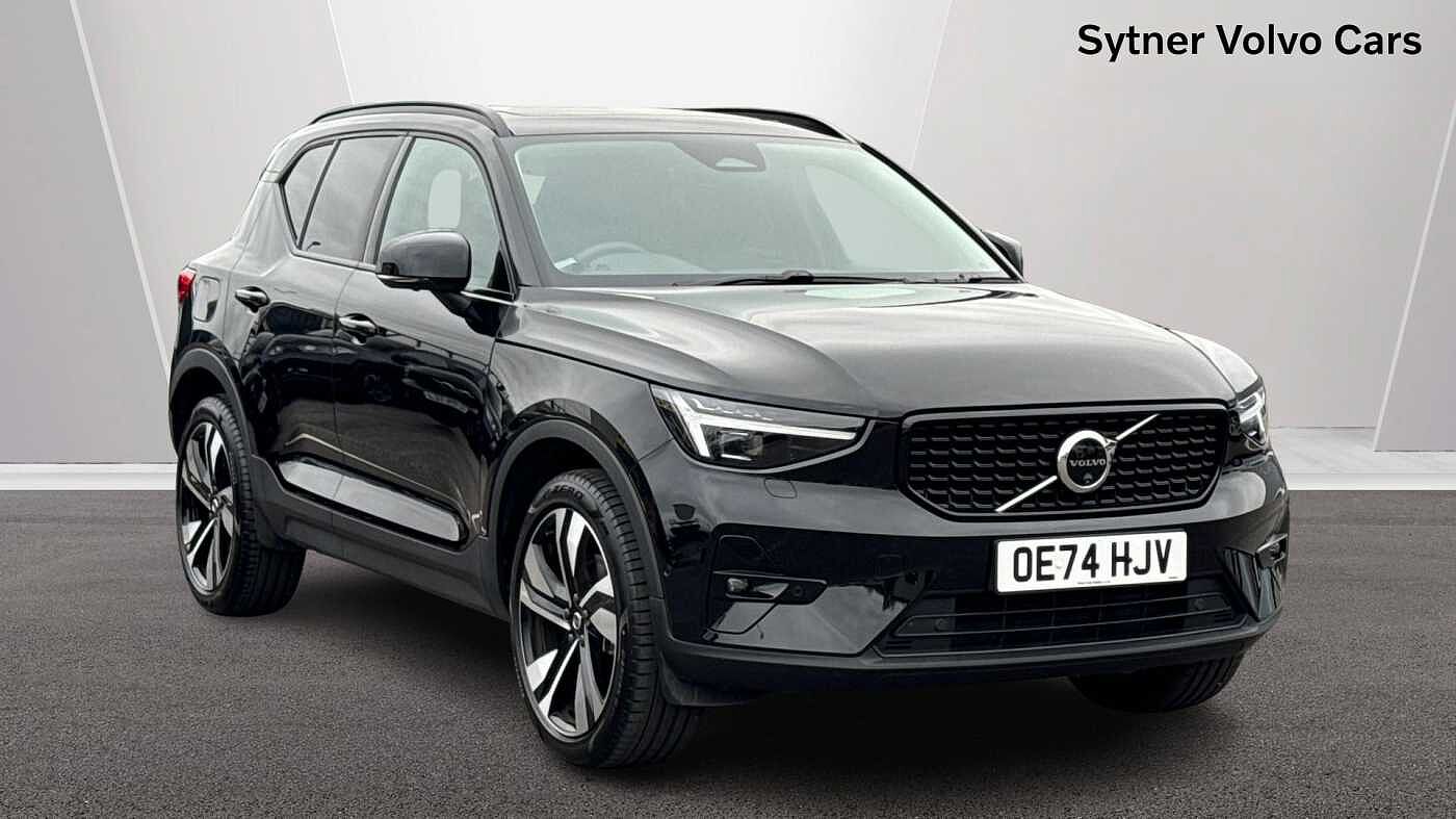 Main listing image - Volvo XC40