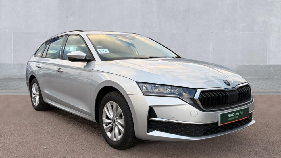 Main listing image - Skoda Octavia Estate