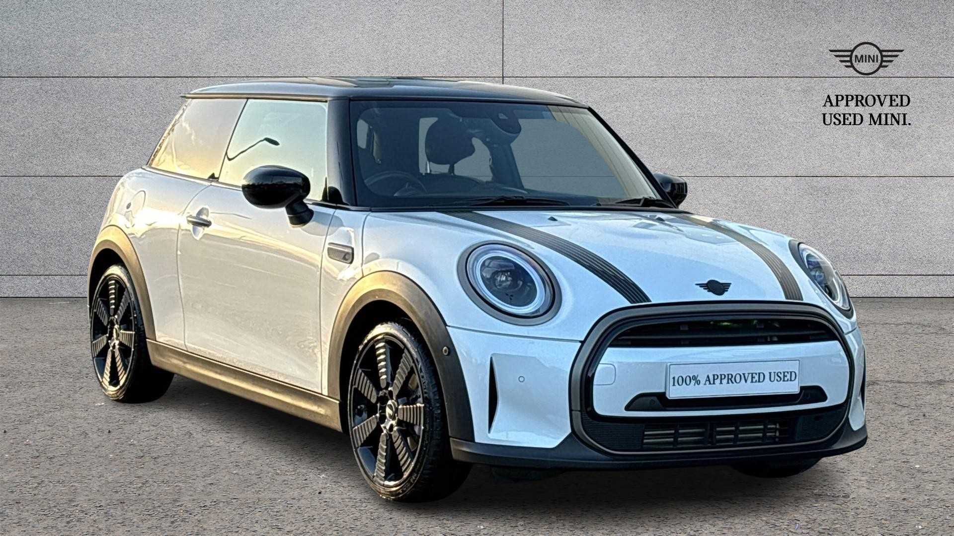 Main listing image - MINI Hatchback