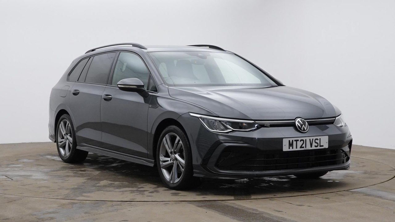 Main listing image - Volkswagen Golf Estate