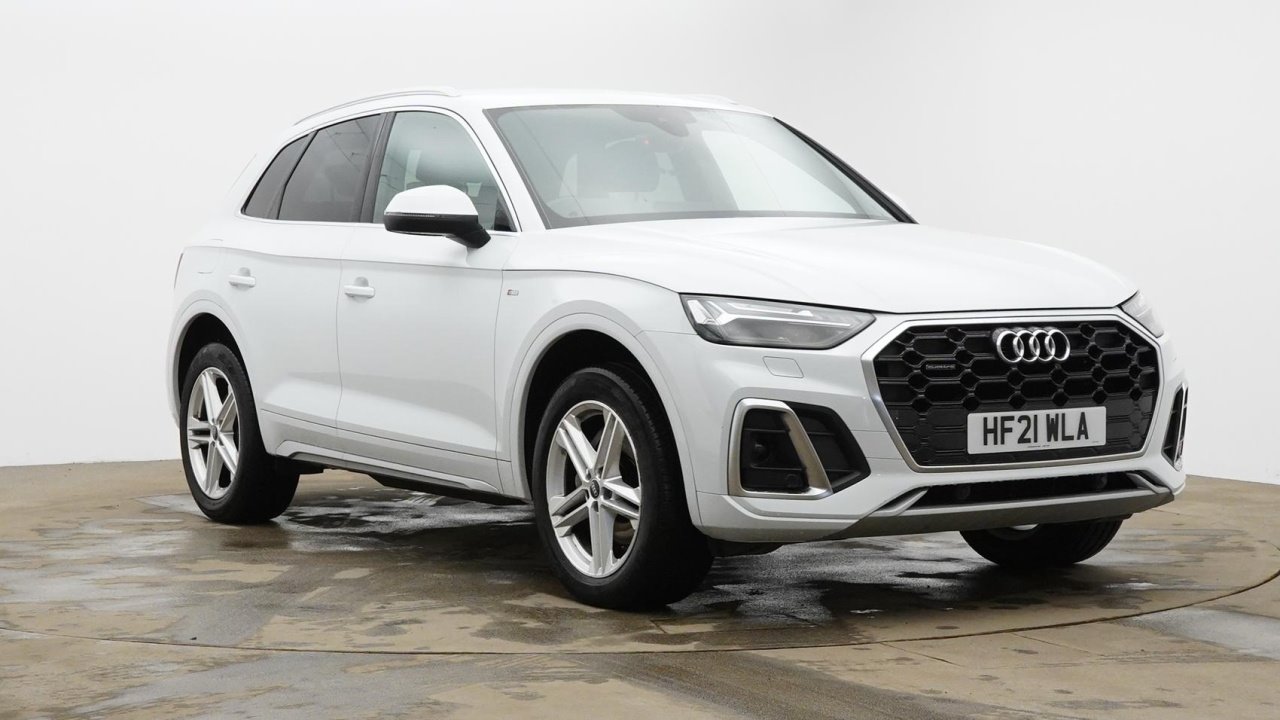 Main listing image - Audi Q5