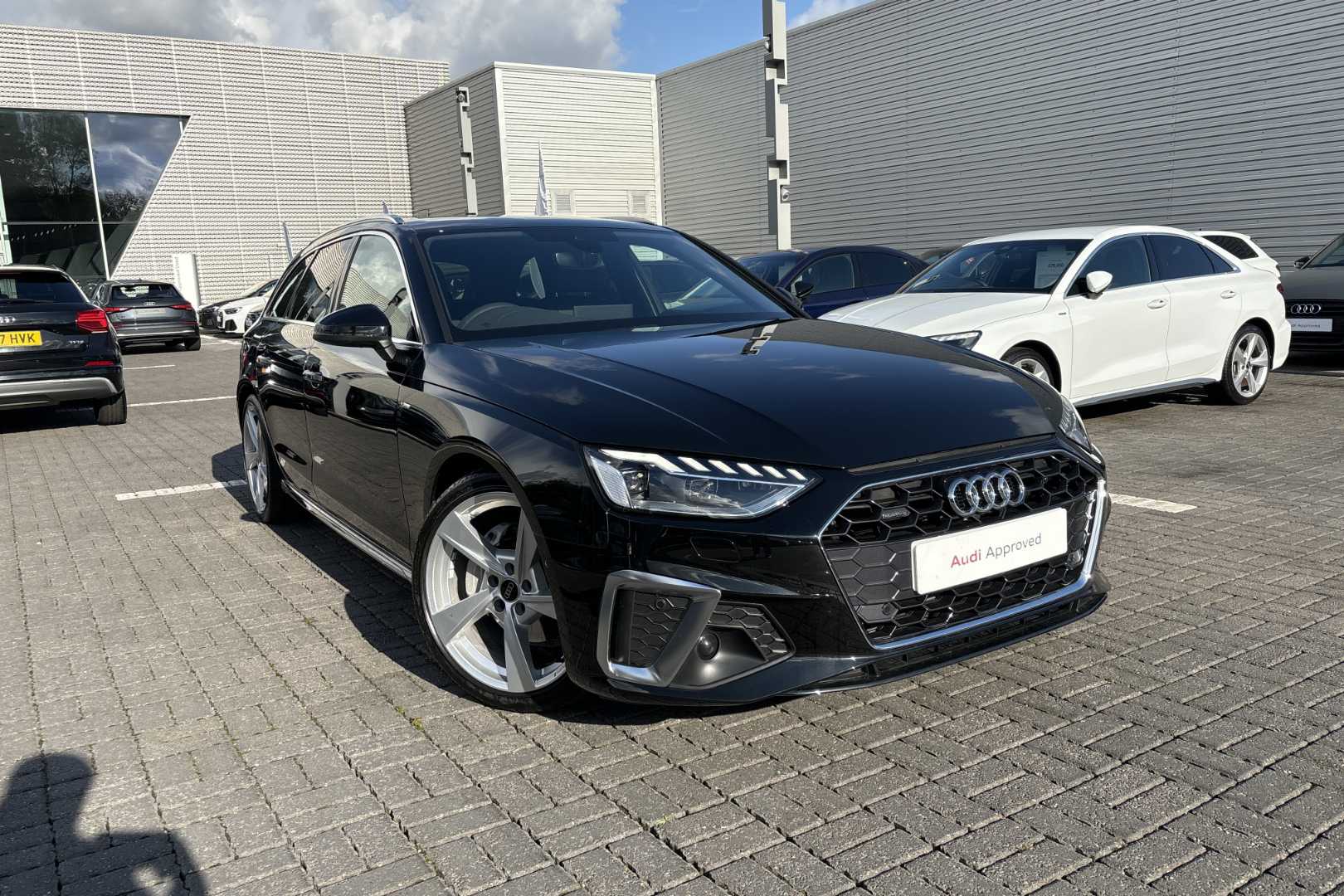 Main listing image - Audi A4 Avant