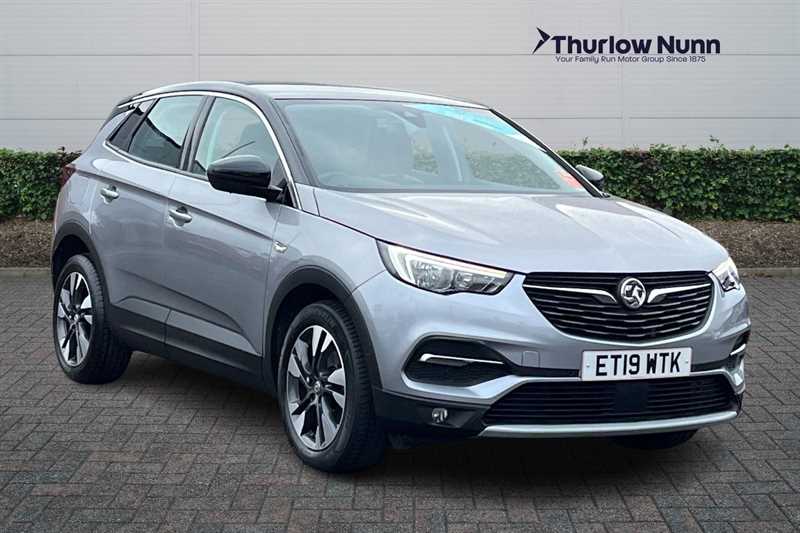 Main listing image - Vauxhall Grandland X