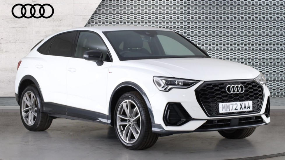 Main listing image - Audi Q3