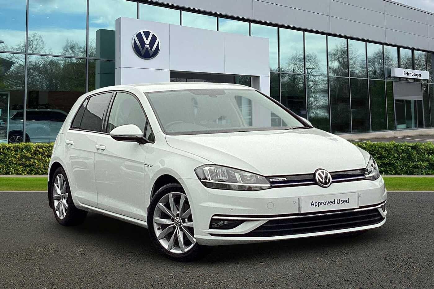 Main listing image - Volkswagen Golf