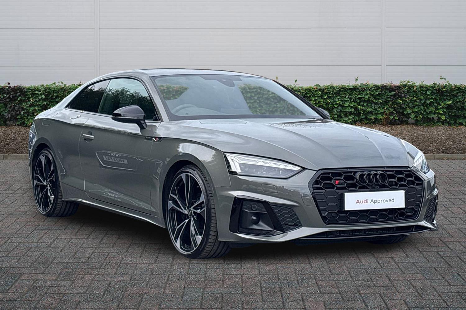 Main listing image - Audi S5