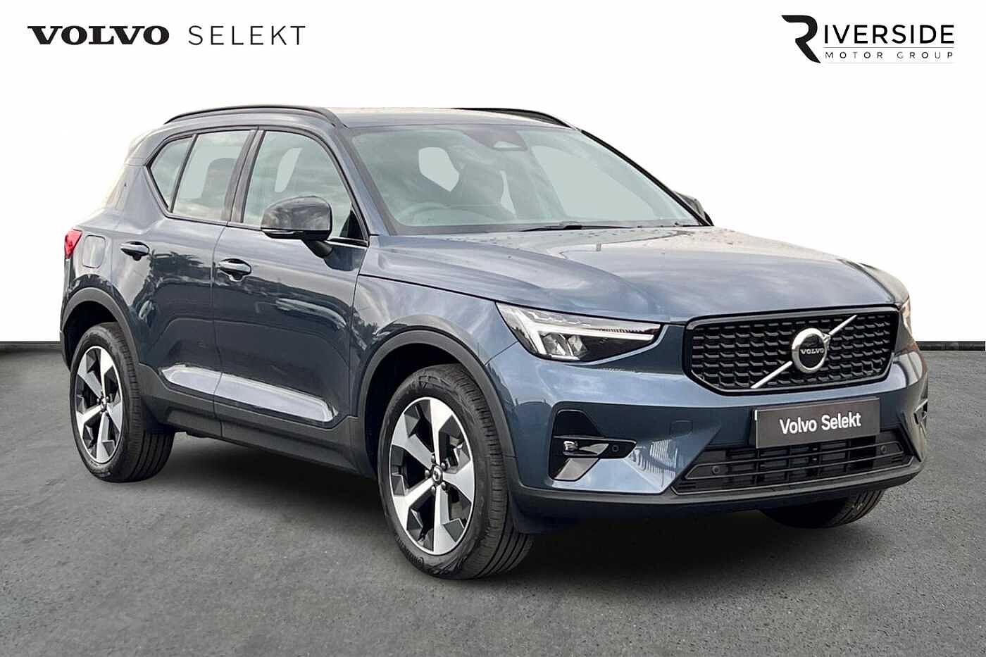 Main listing image - Volvo XC40