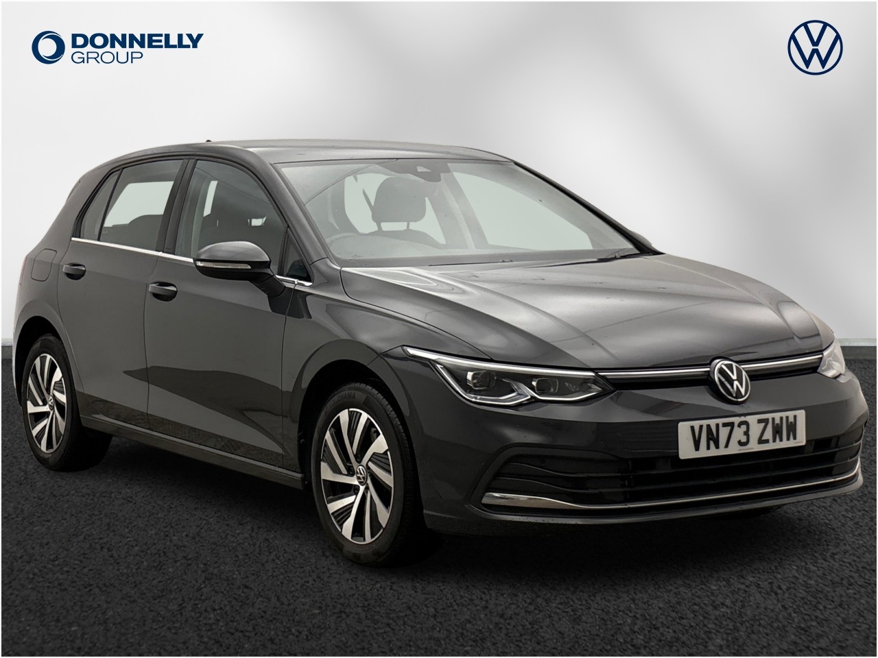 Main listing image - Volkswagen Golf