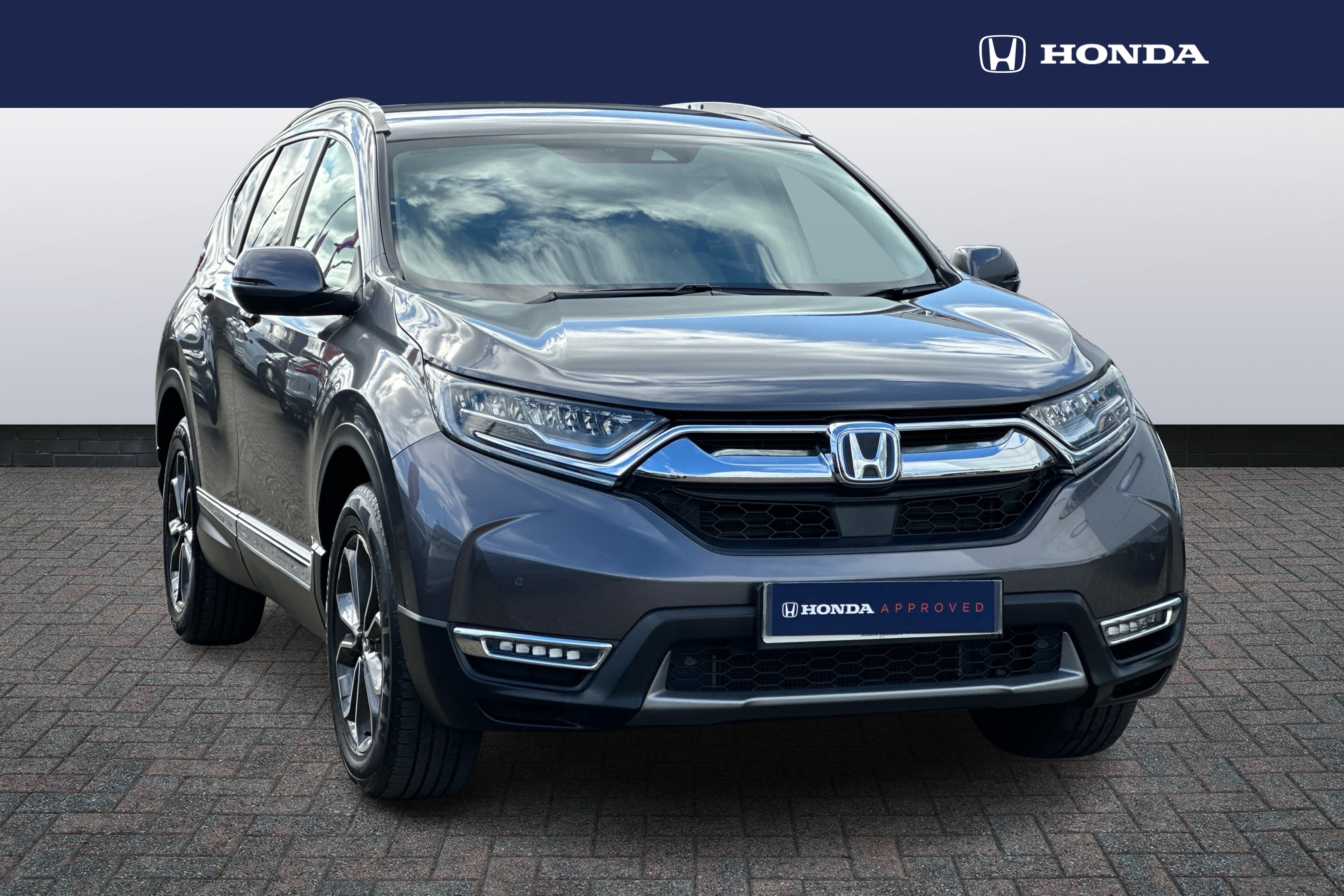 Main listing image - Honda CR-V