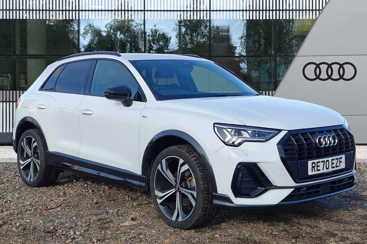 Main listing image - Audi Q3