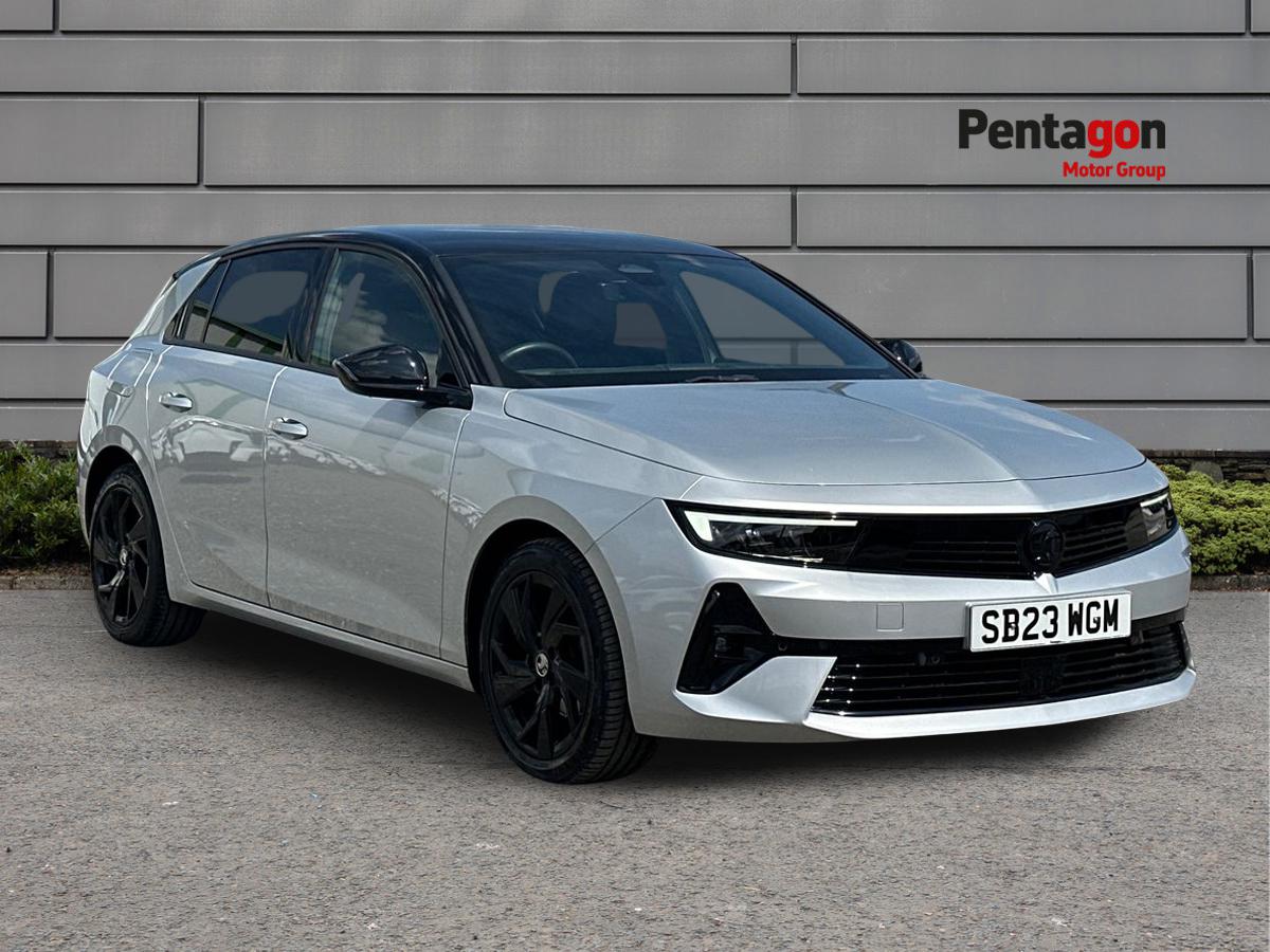 Main listing image - Vauxhall Astra