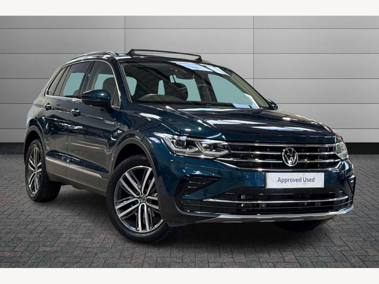 Main listing image - Volkswagen Tiguan