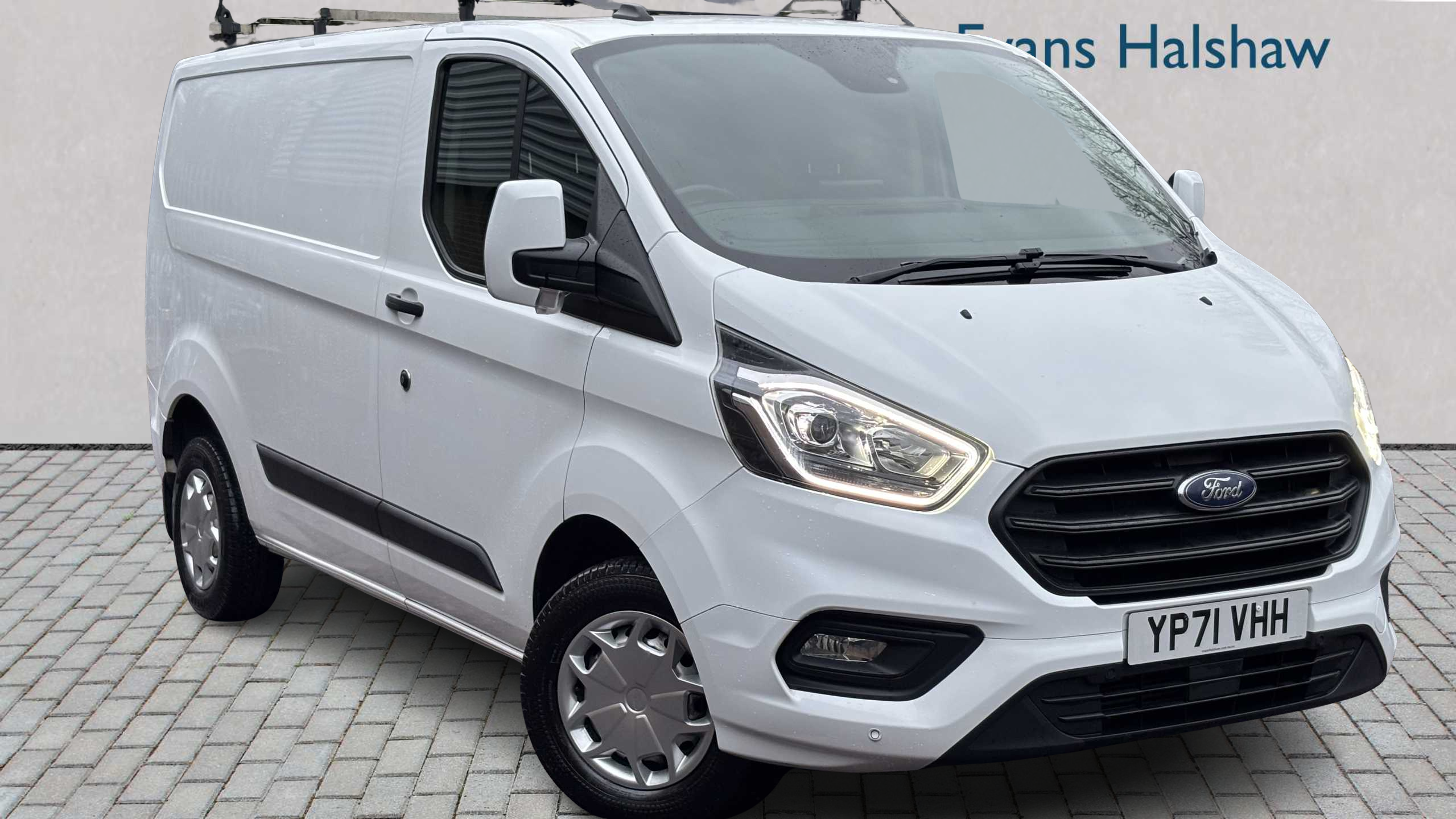 Main listing image - Ford Transit Custom