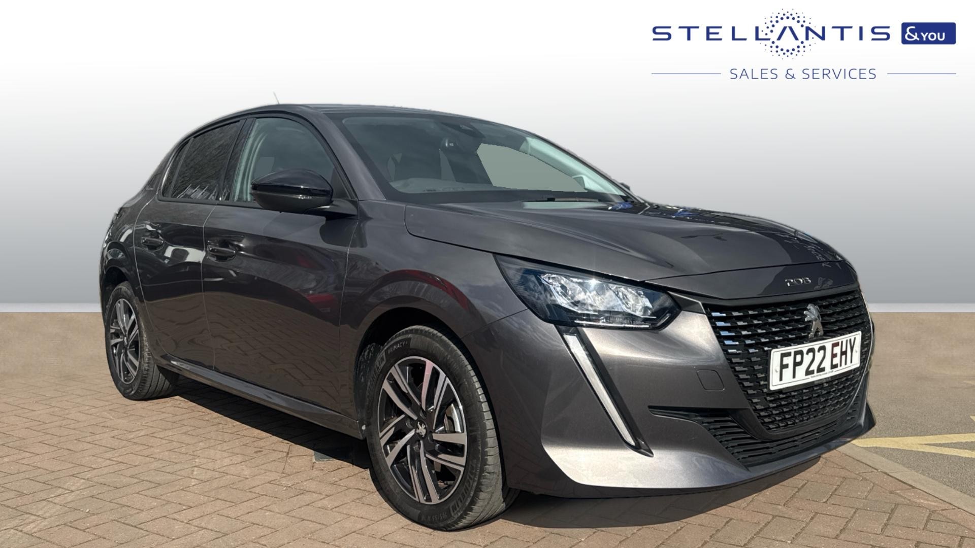 Main listing image - Peugeot 208