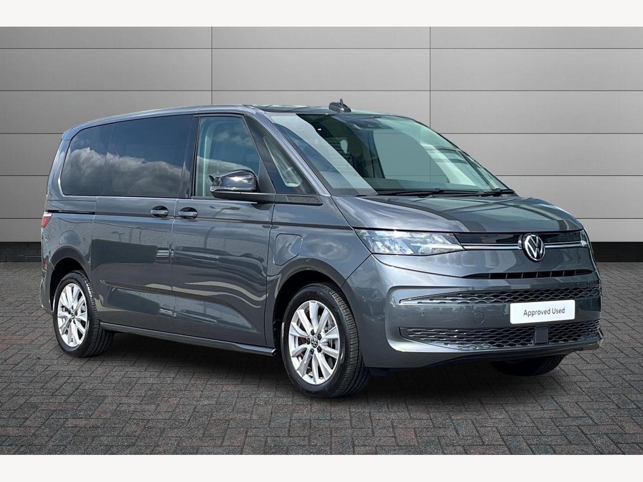 Main listing image - Volkswagen Multivan