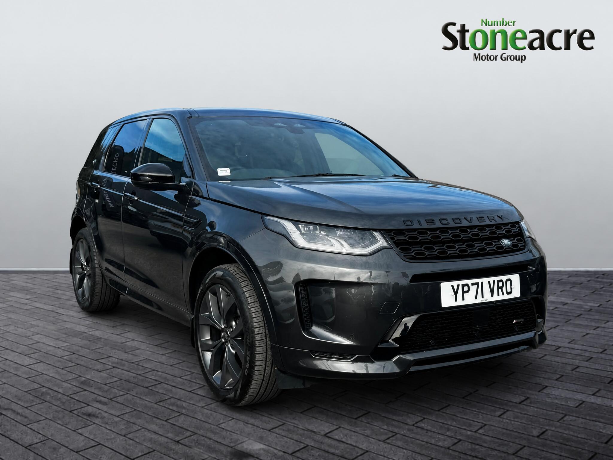 Main listing image - Land Rover Discovery Sport