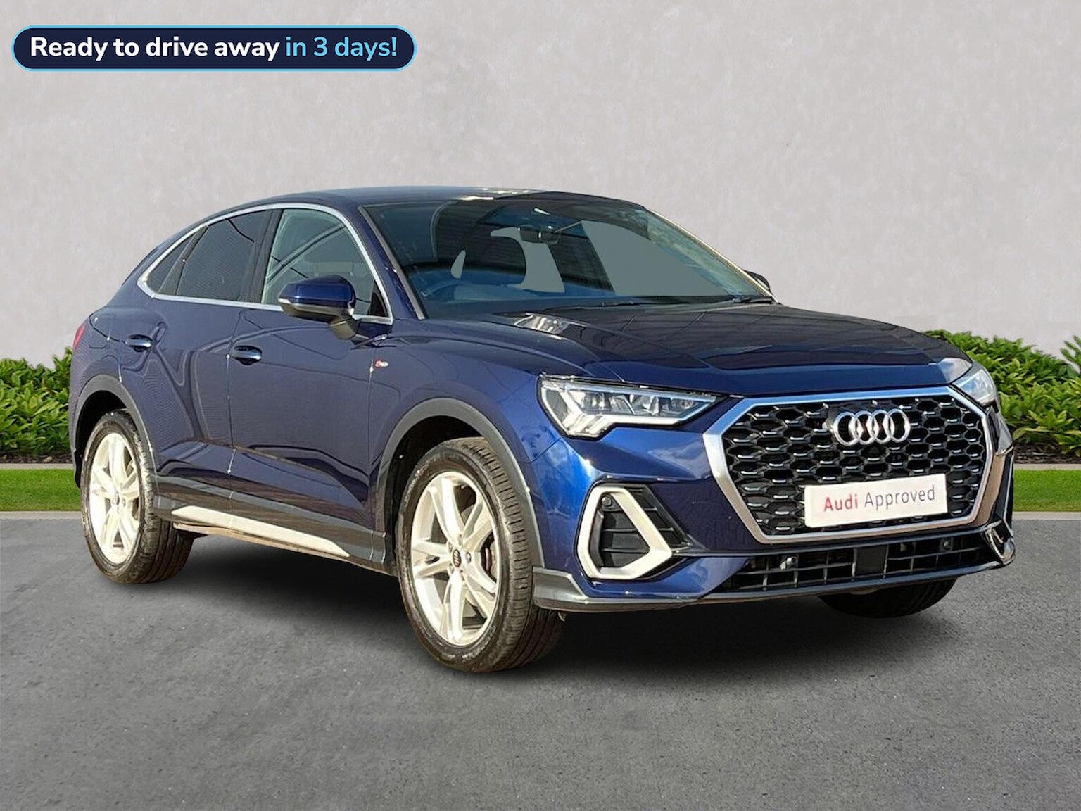 Main listing image - Audi Q3