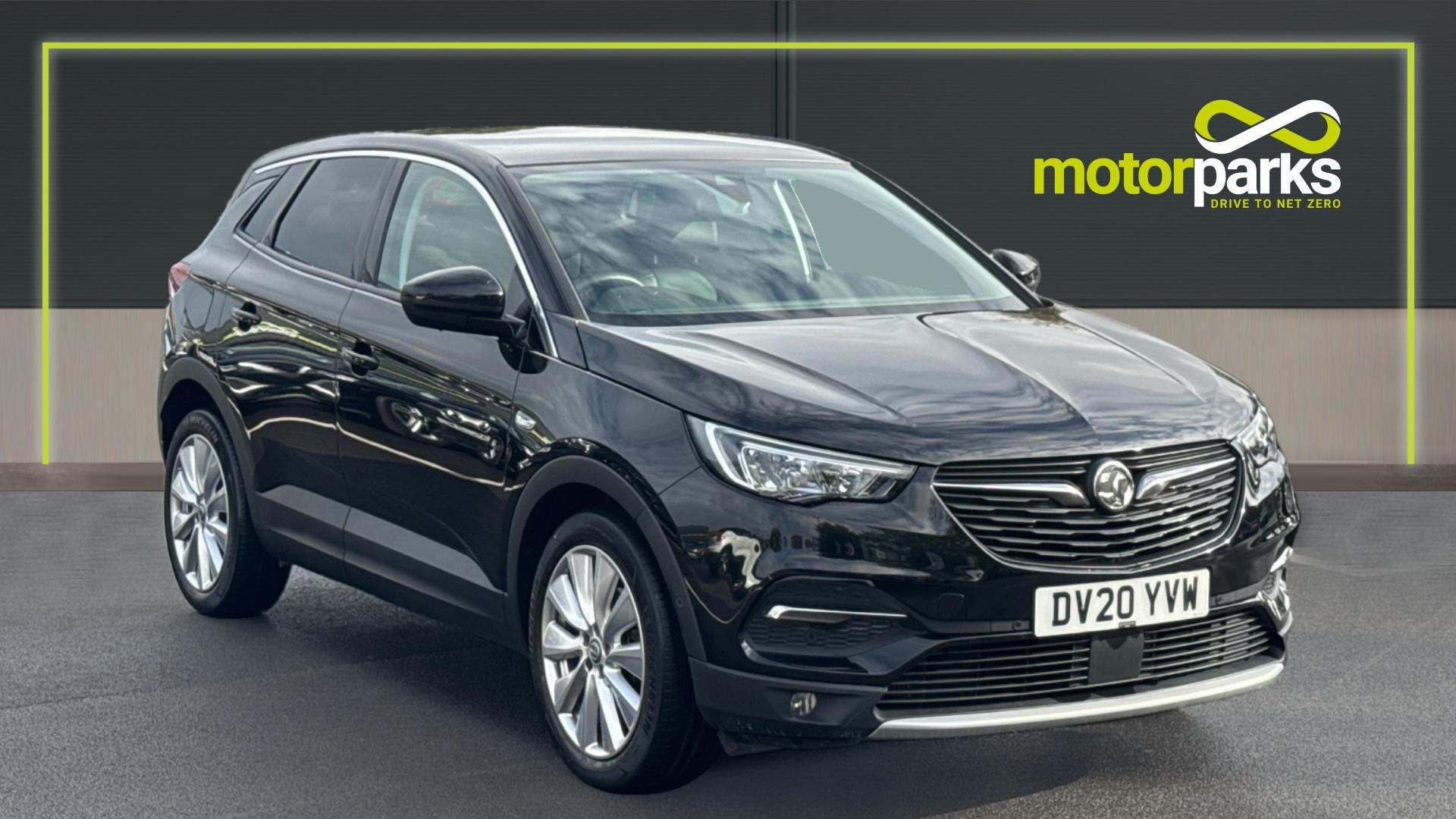 Main listing image - Vauxhall Grandland X