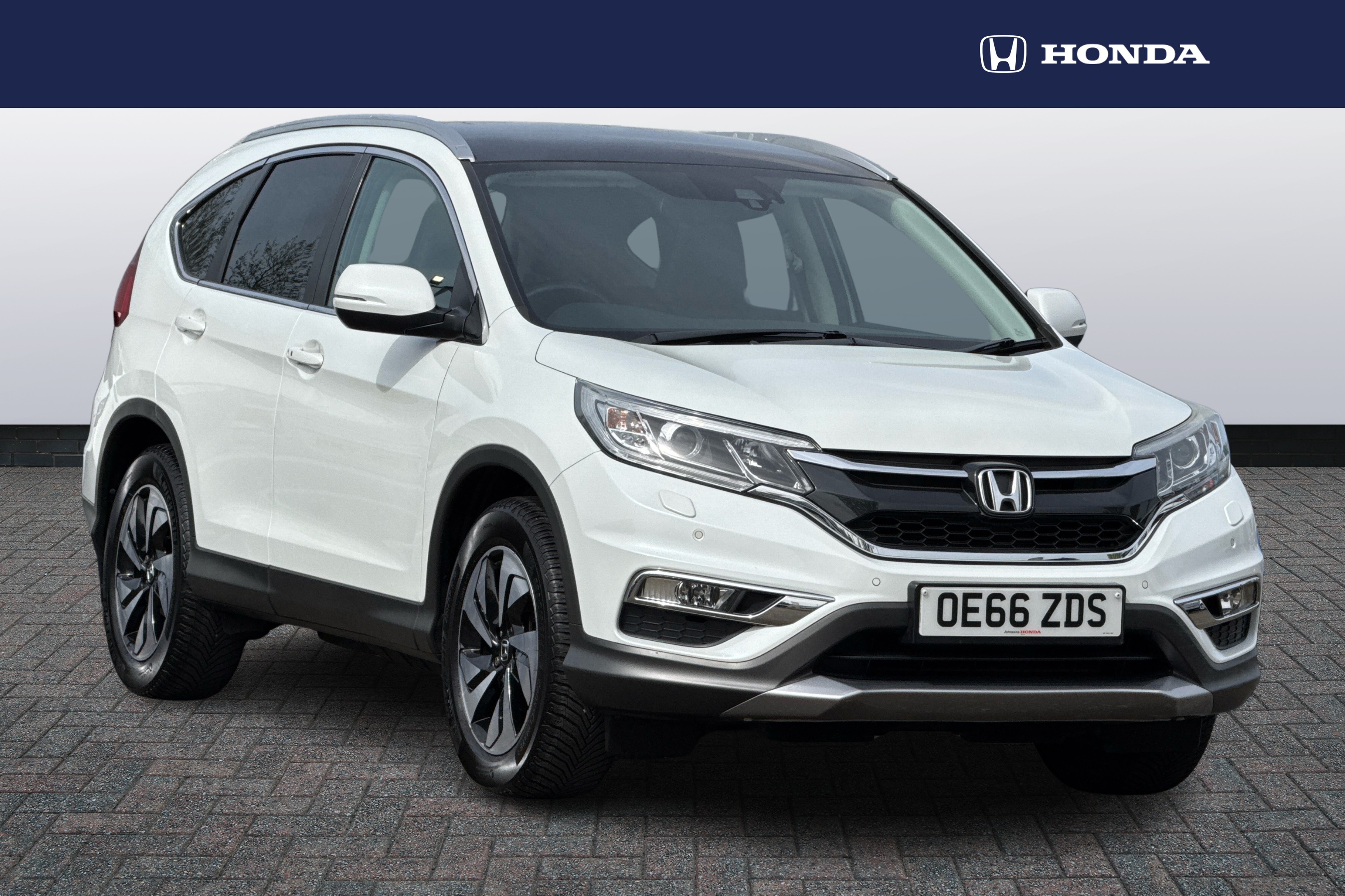 Main listing image - Honda CR-V