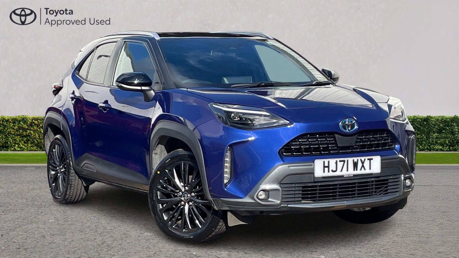 Main listing image - Toyota Yaris Cross