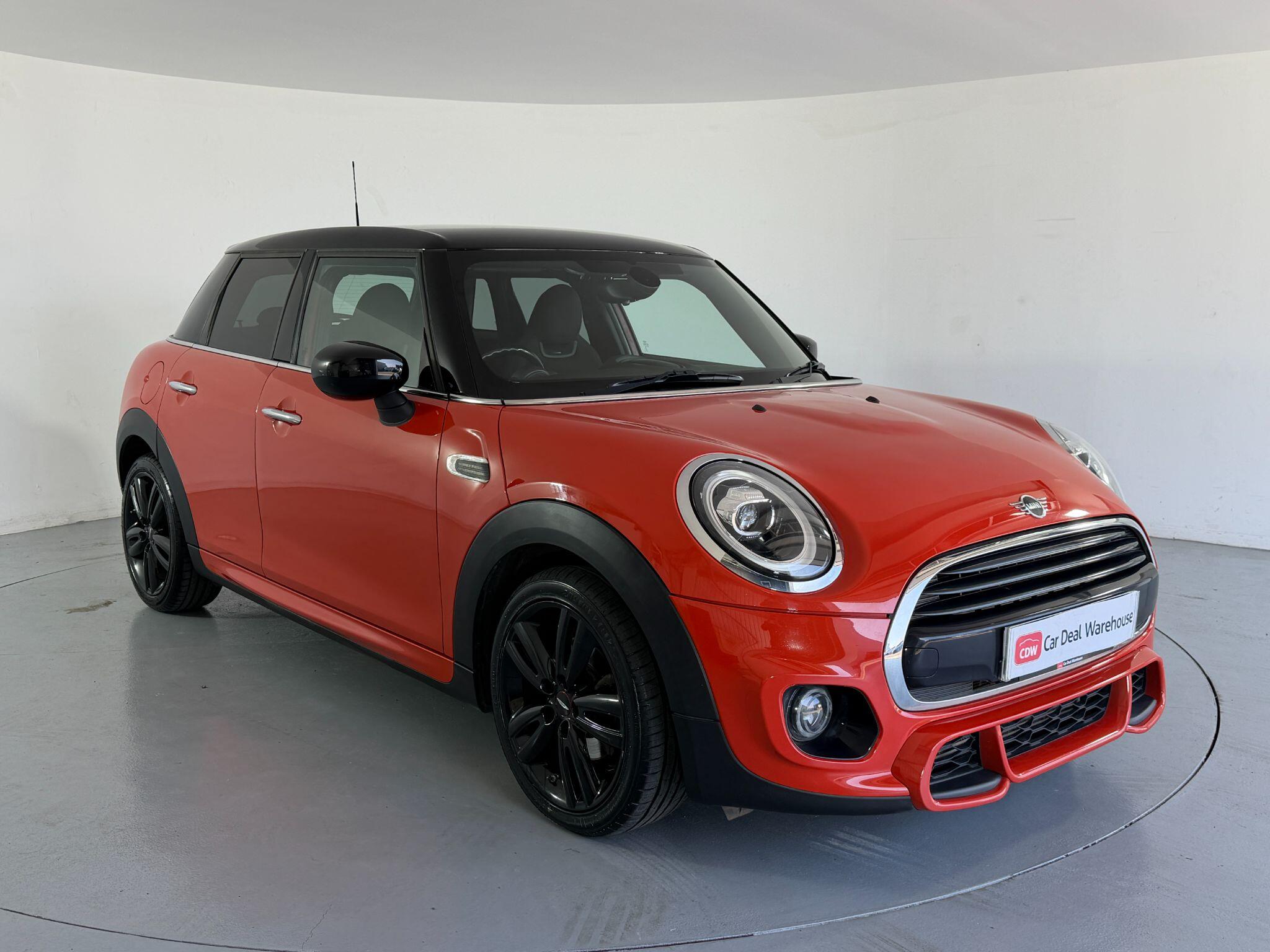 Main listing image - MINI Hatchback