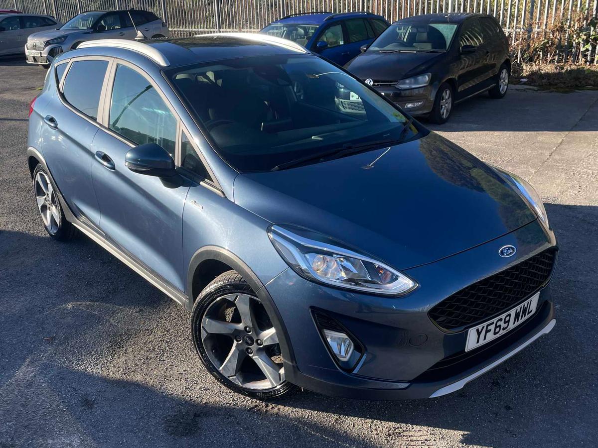 Main listing image - Ford Fiesta