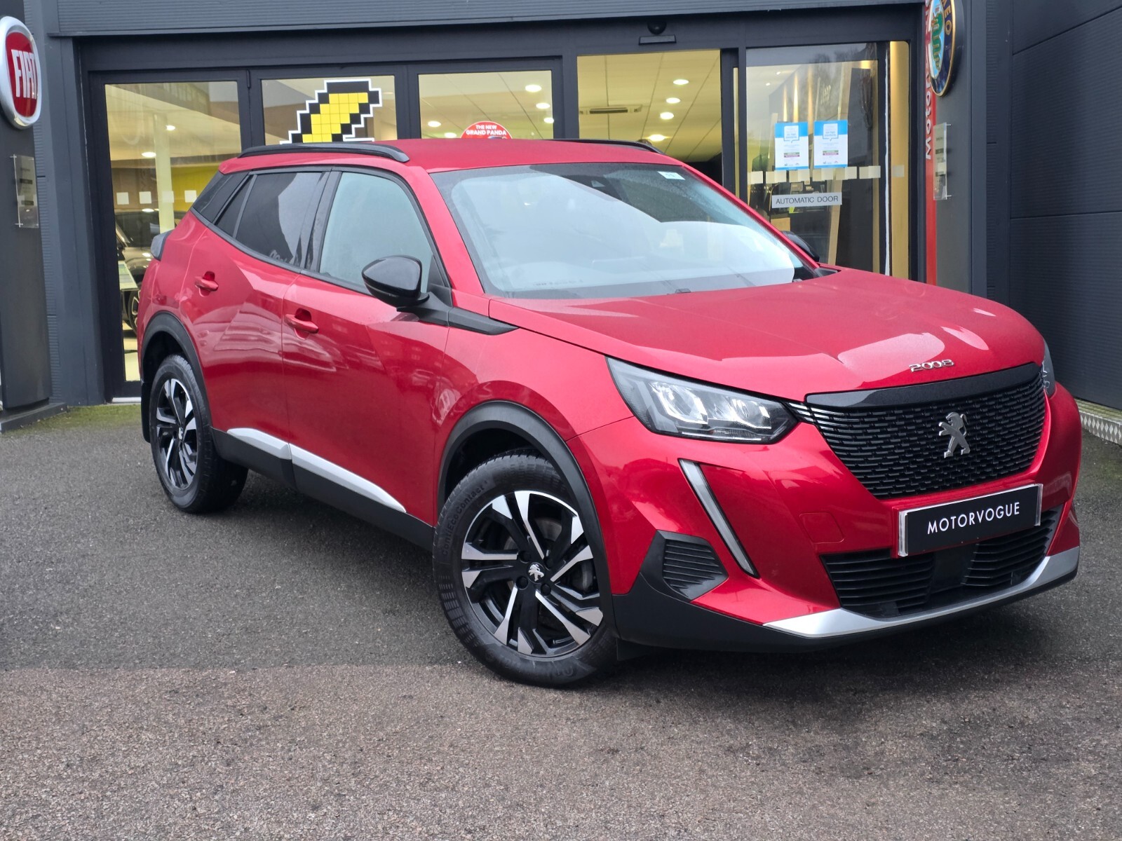 Main listing image - Peugeot 2008