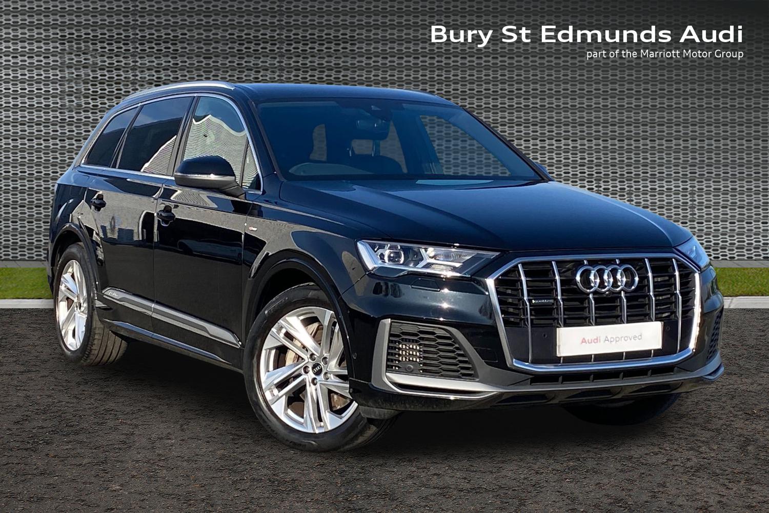 Main listing image - Audi Q7