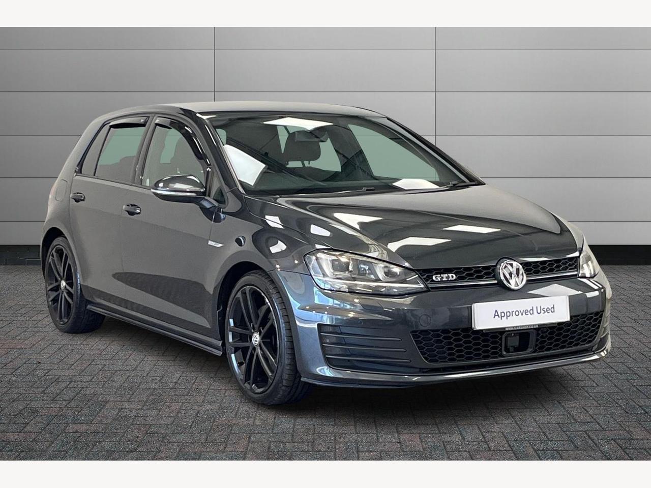 Main listing image - Volkswagen Golf