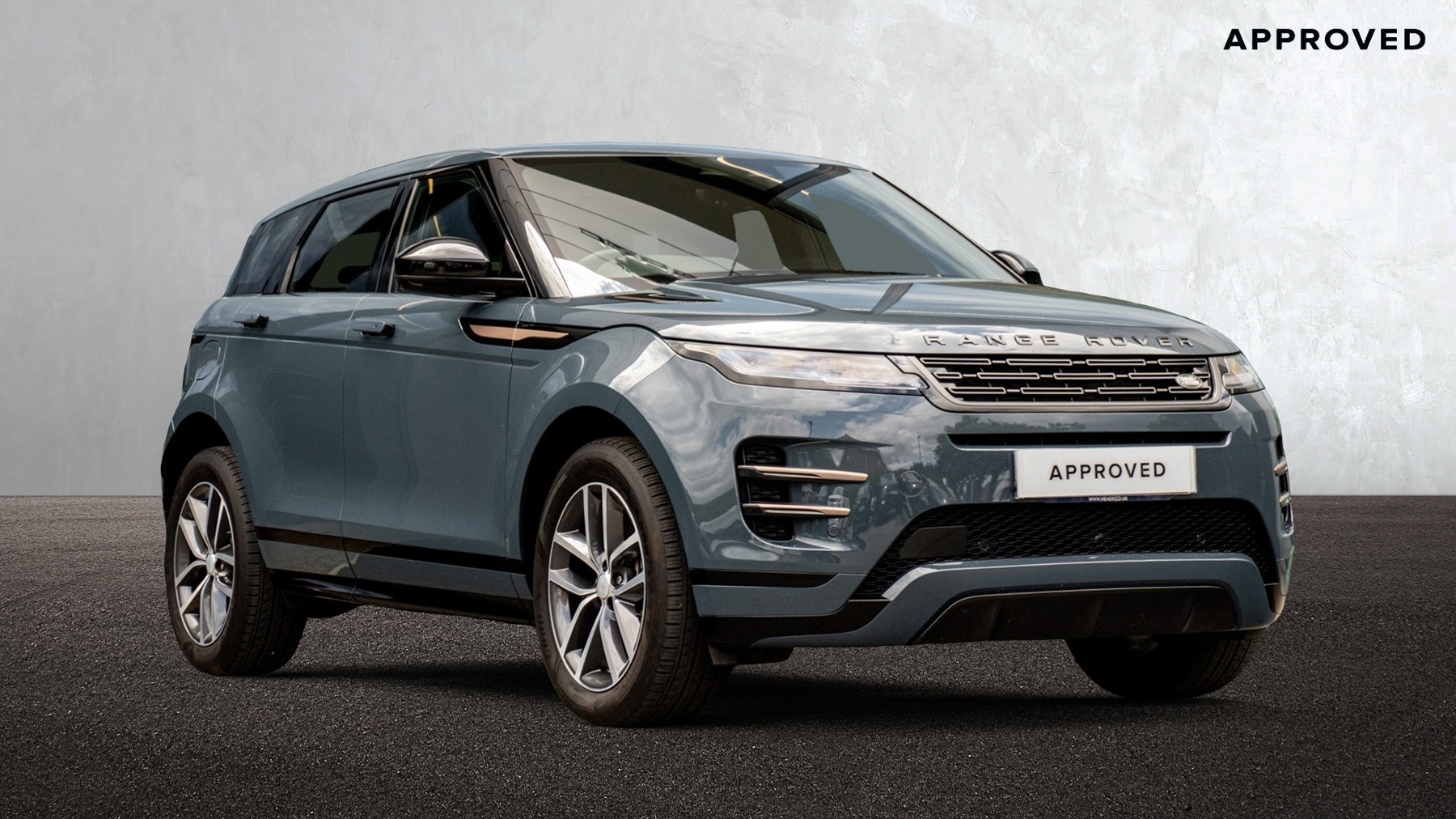 Main listing image - Land Rover Range Rover Evoque