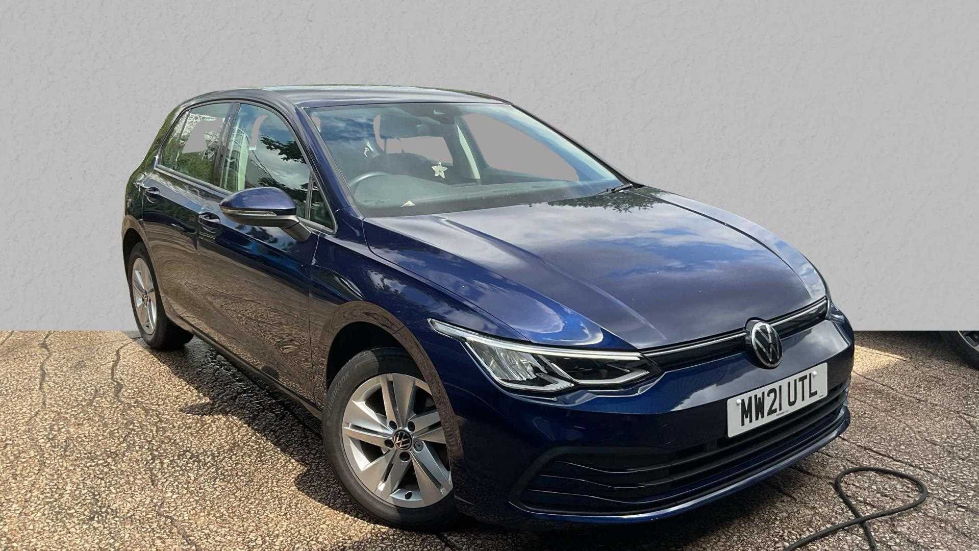 Main listing image - Volkswagen Golf