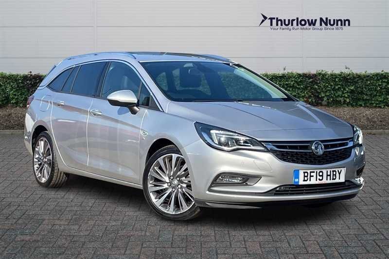 Main listing image - Vauxhall Astra Sports Tourer