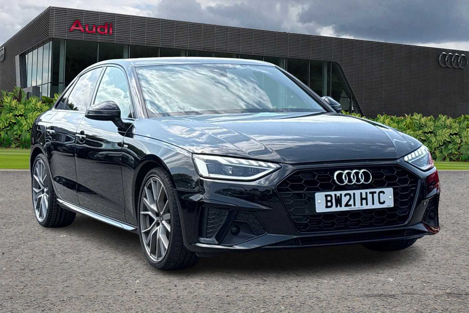 Main listing image - Audi A4