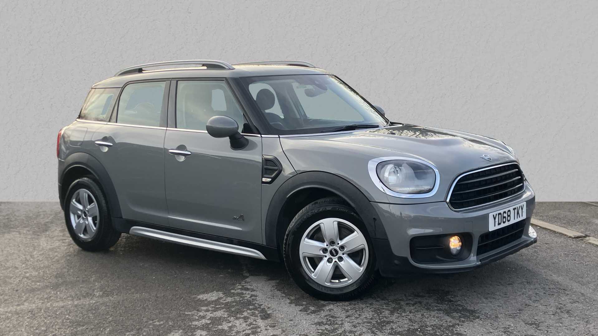 Main listing image - MINI Countryman