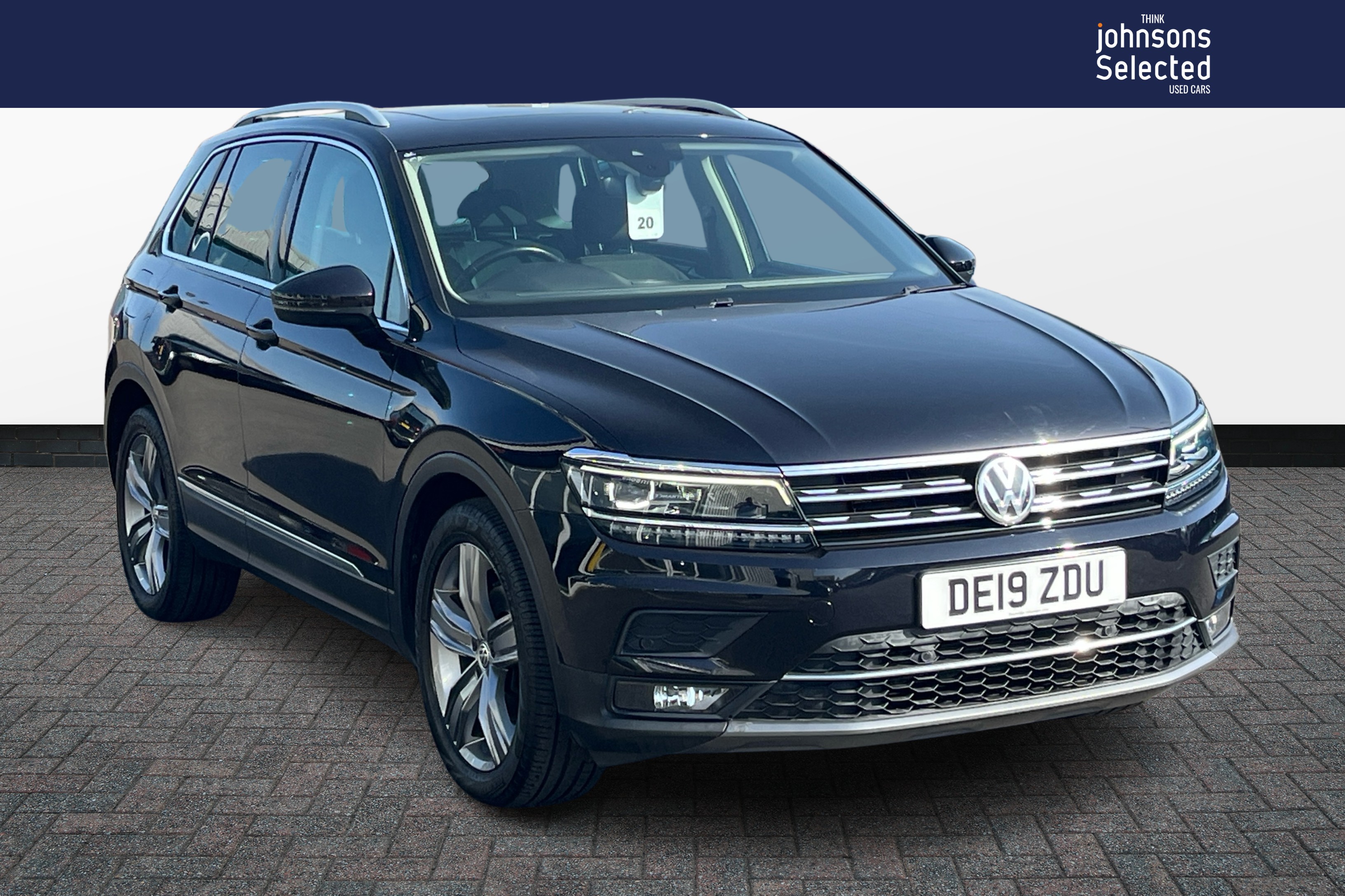 Main listing image - Volkswagen Tiguan