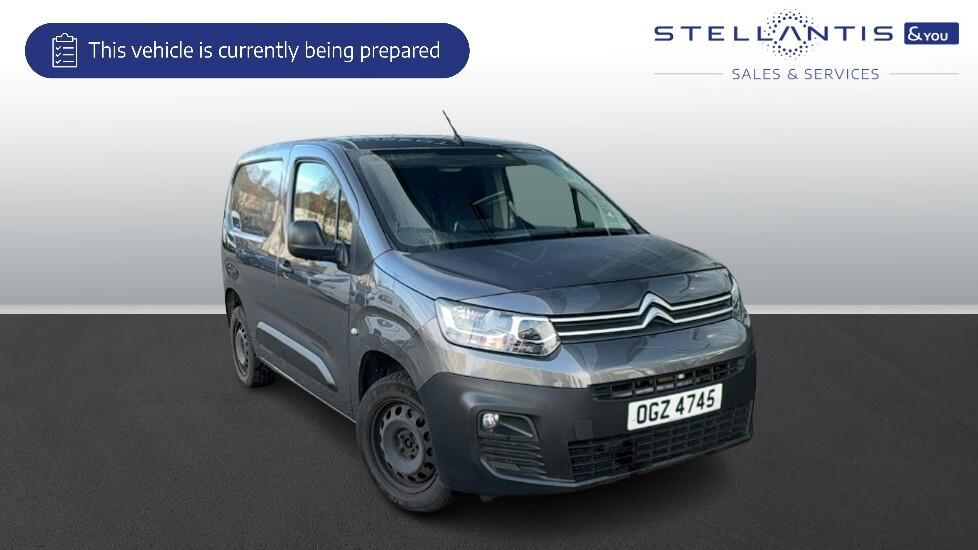 Main listing image - Citroen Berlingo Van