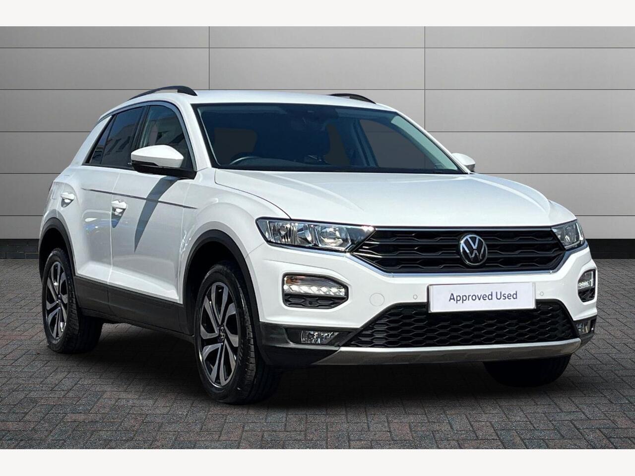 Main listing image - Volkswagen T-Roc