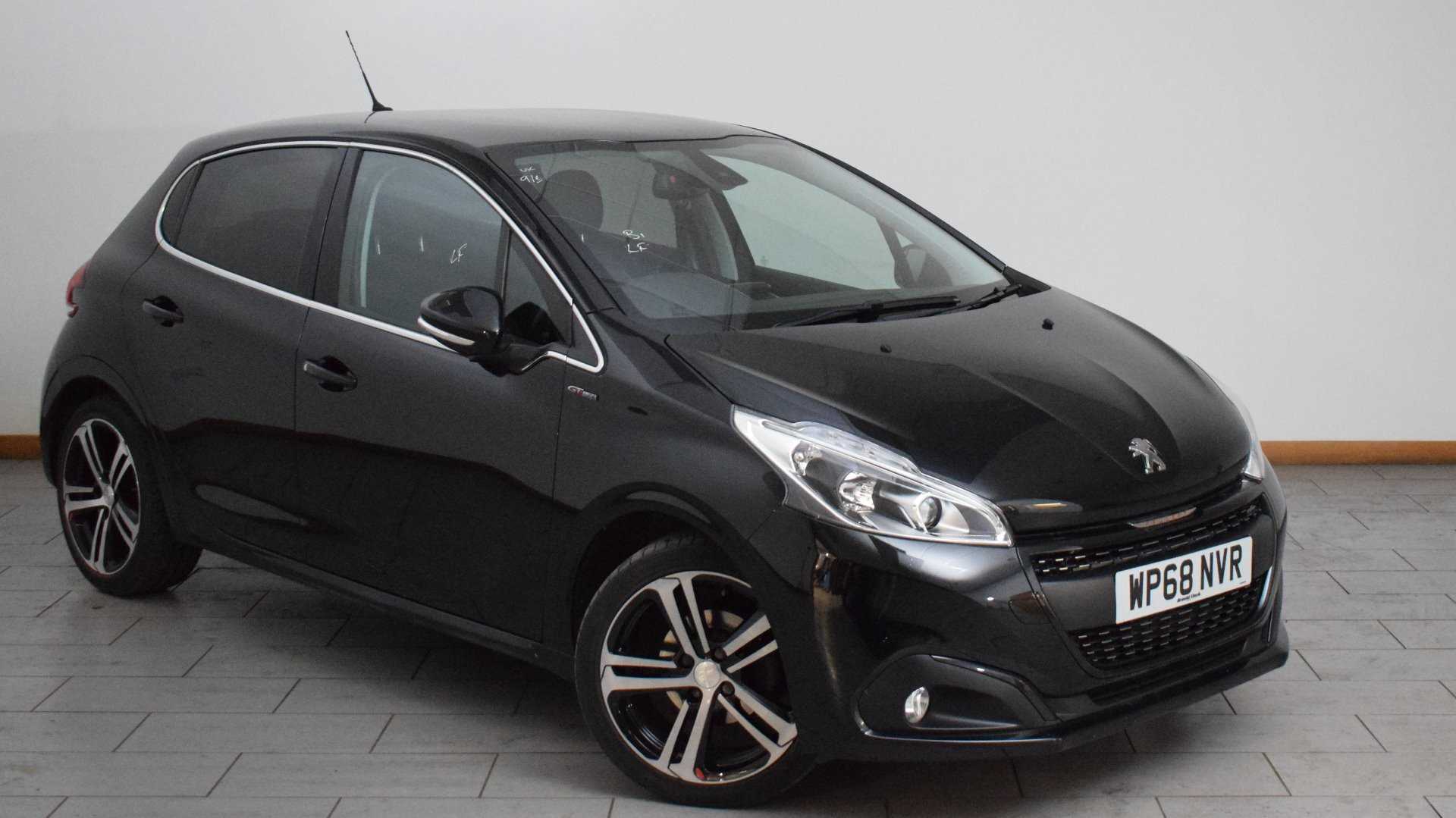 Main listing image - Peugeot 208