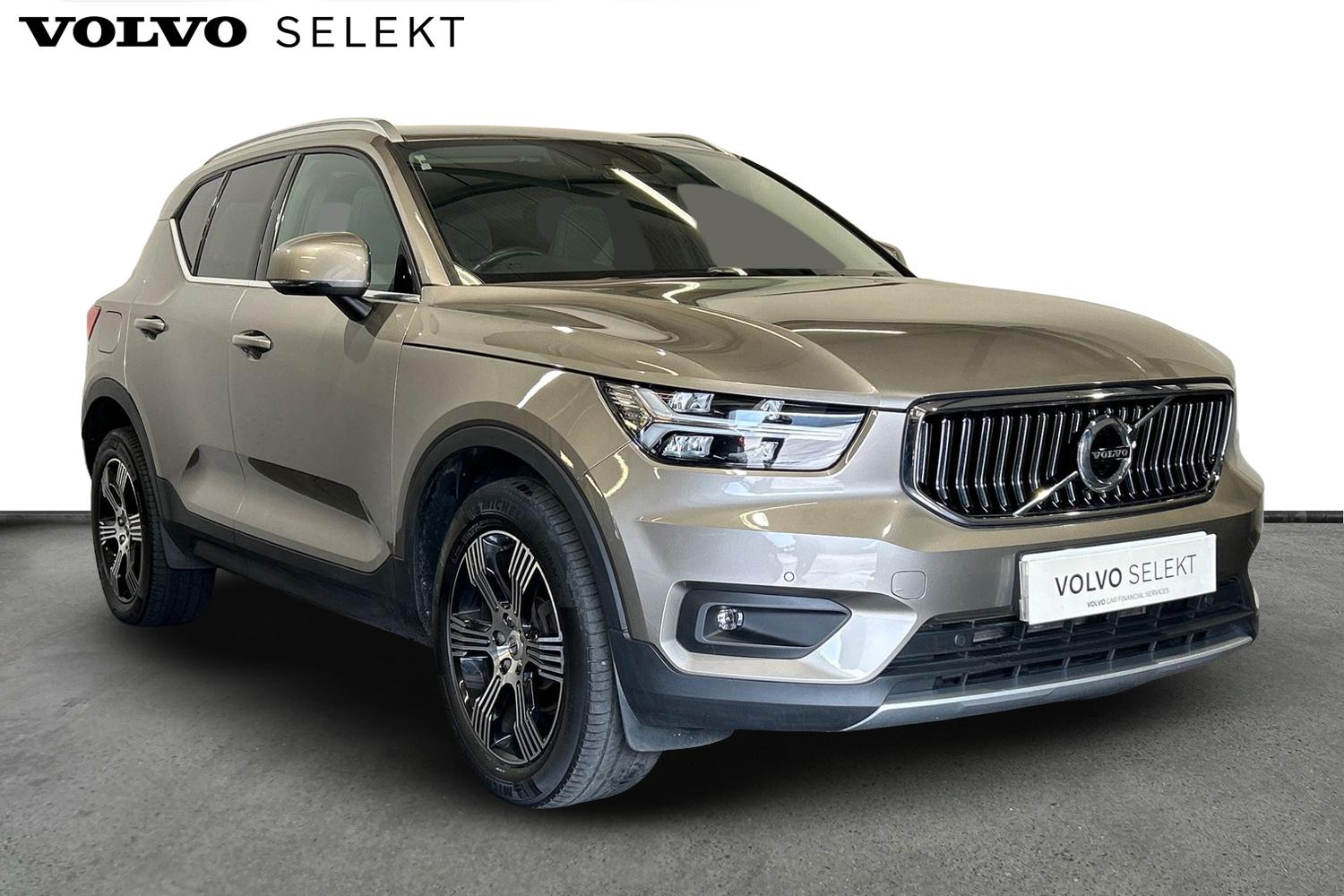 Main listing image - Volvo XC40