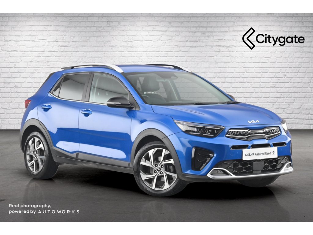 Main listing image - Kia Stonic
