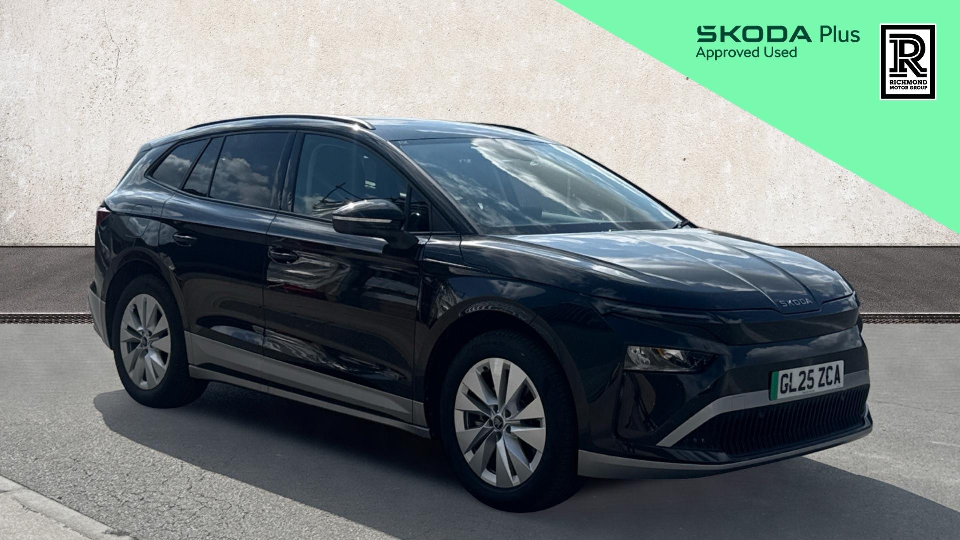 Main listing image - Skoda Enyaq
