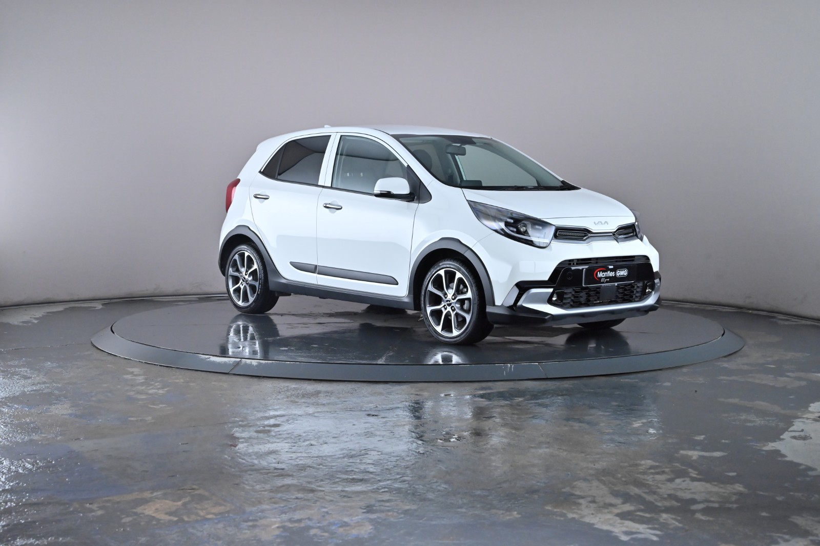 Main listing image - Kia Picanto