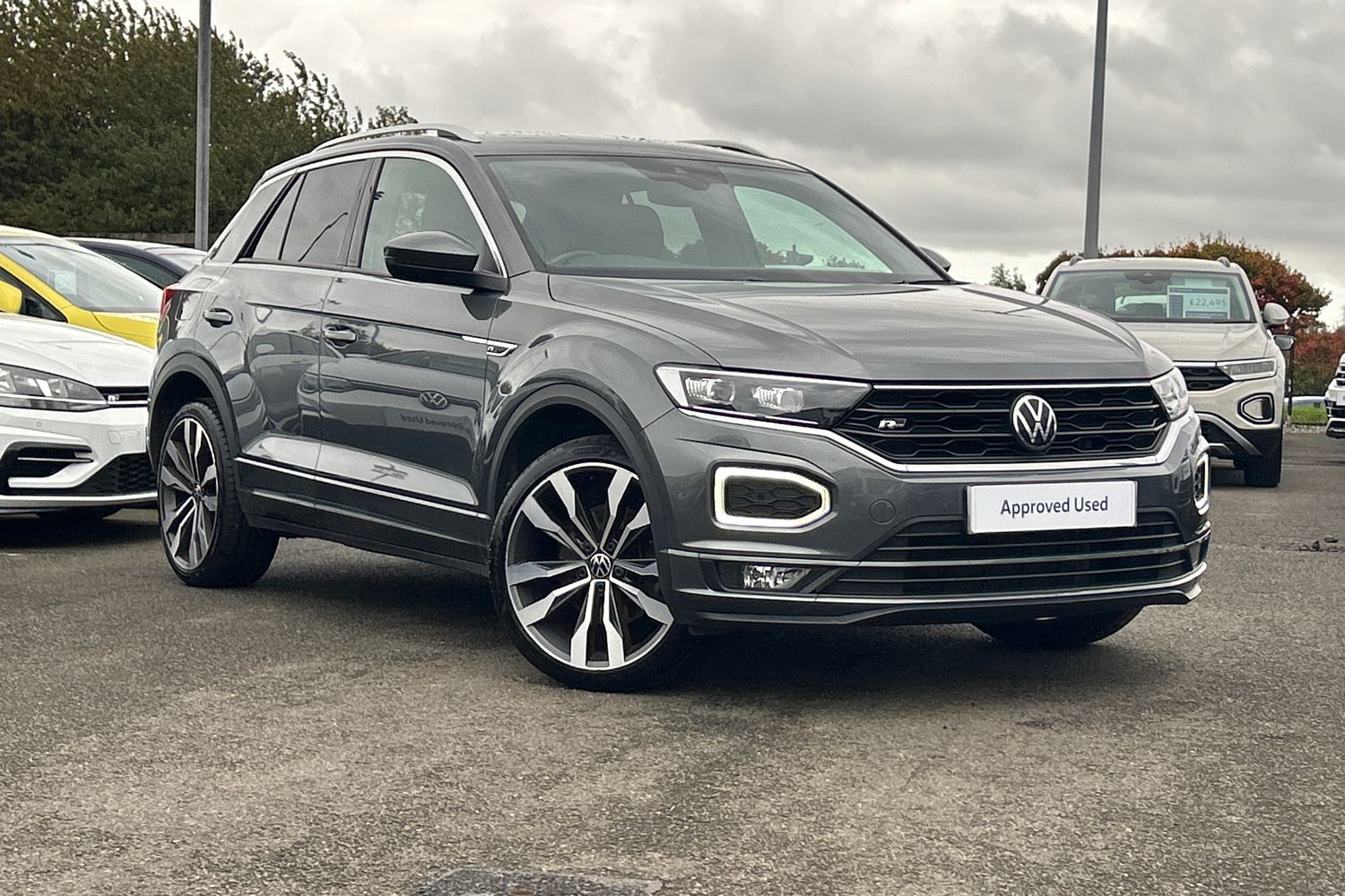 Main listing image - Volkswagen T-Roc